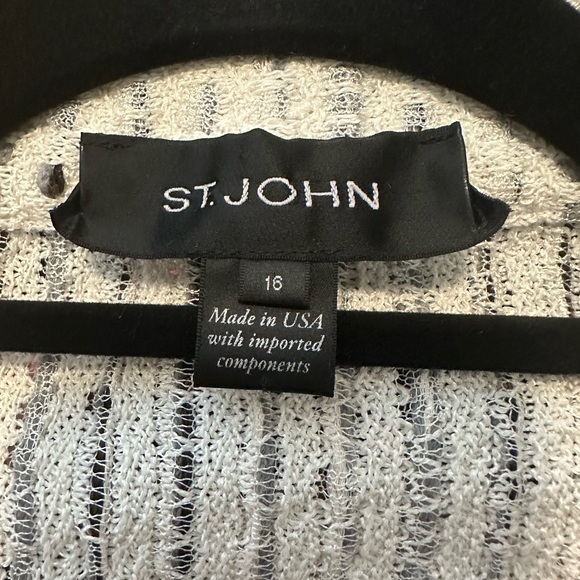 St. John Blazer - Picture 5 of 5